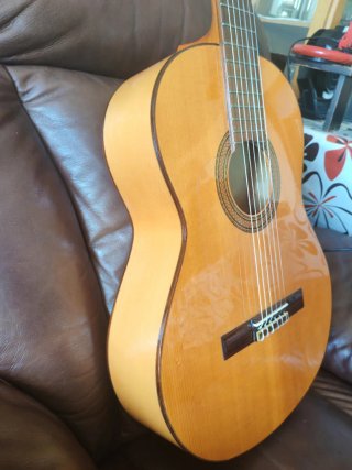 Guitarra Alhambra 4F 1994