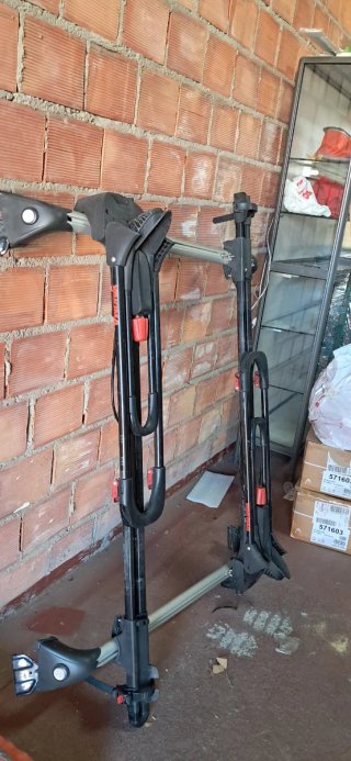 Portabicis Yakima Frontloader Techo