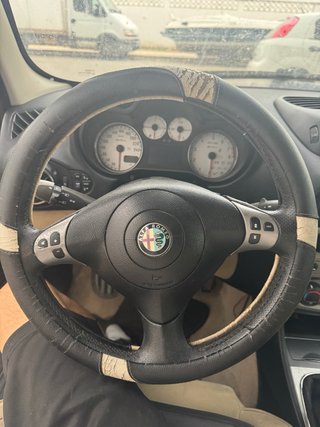 Volante Alfa Romeo 147