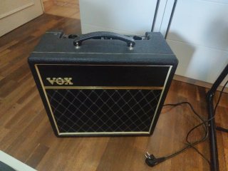 Amplificador Vox Pathfinder 15 R Guitarra