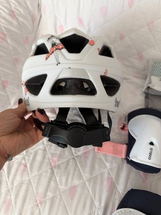 Casco y protecciones Oxelo niñas 2XS