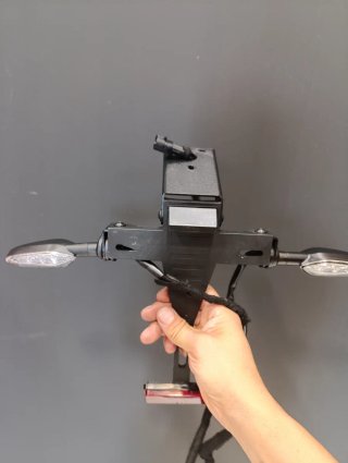 Portamatriculas R1 LED Intermitentes y Luz