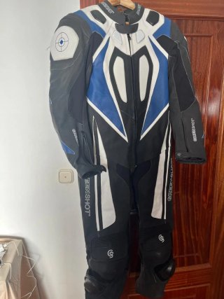 Mono de piel para moto