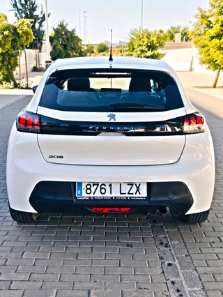 Peugeot 208 2022 - 10 Años Garantia - IVA Inc