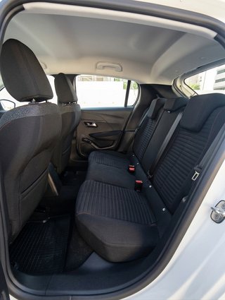 Peugeot 208 2022 - 10 Años Garantia - IVA Inc