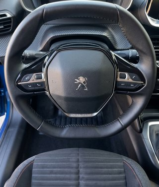 Peugeot 208 2022 - 10 Años Garantia - IVA Inc