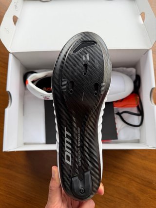 DMT Pogis Superlight Sapatilhas Ciclismo
