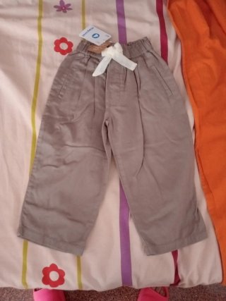 Conjunto niña camiseta y pantalón