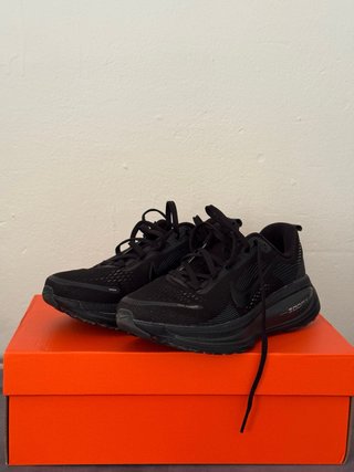 Nike Vomero 18 Zapatillas Running Negras
