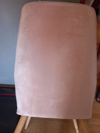 Sillón rosa tela y madera