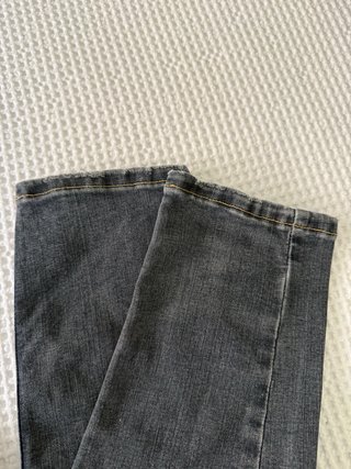 Pantalones pitillo negros