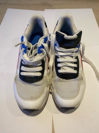 Zapatillas Puma Blancas y Azules