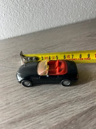 Modellino BMW Z3 Roadster nero