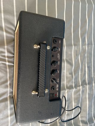 Guitarra Schecter SGR + Amplificador Vox Pathfinde