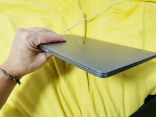 MacBook Pro 13 2017 Intel Core i5 8GB RAM