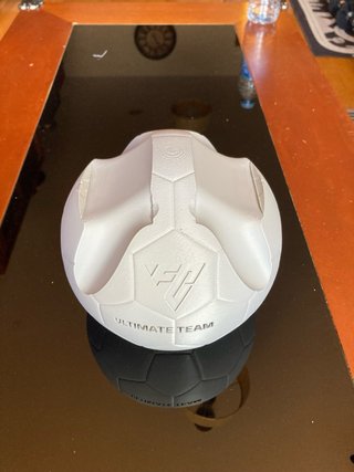 Soporte para mandos PS5 estilo balón de fútbol