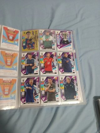 Álbum LALIGA ADRENALYN XL 2023/24 casi completo