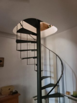 Escalera caracol hierro gris 3mtr