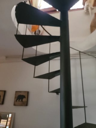 Escalera caracol hierro gris 3mtr