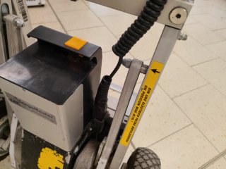 Carretilla salvaescaleras eléctrica
