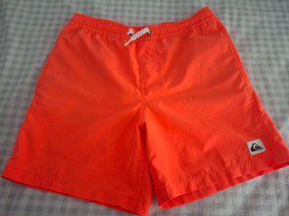 Lote Bañadores Junior 1 Nike y 2 Quiksilver