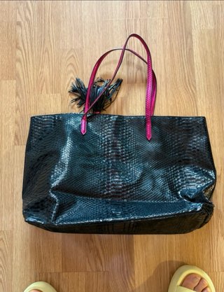 Bolso Victoria's Secret Negro y Rosa