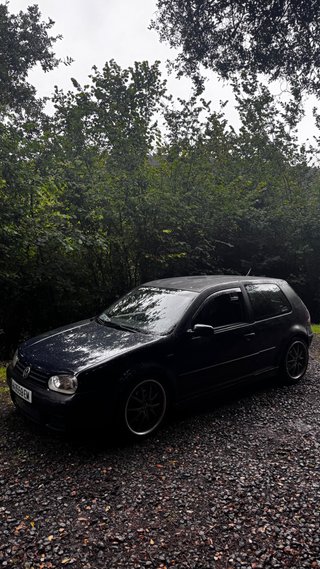 Volkswagen Golf 2000