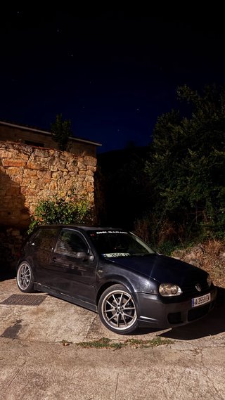 Volkswagen Golf 2000