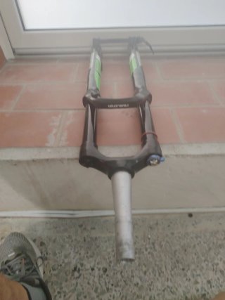 Horquilla RockShox Revelation 150mm 2016