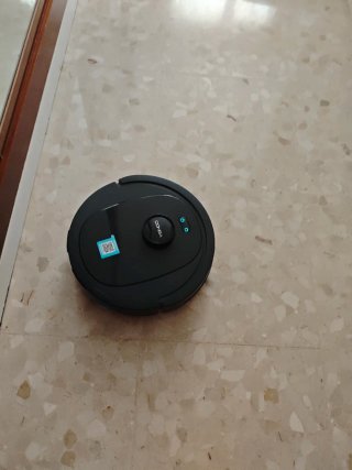 Robot Aspirador Negro