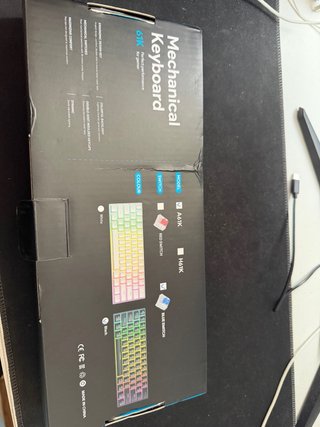 Teclado Mecánico RGB Negro