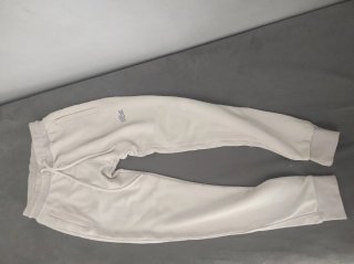 Sudadera Lacoste Beige  y pantalón Lacoste Beige