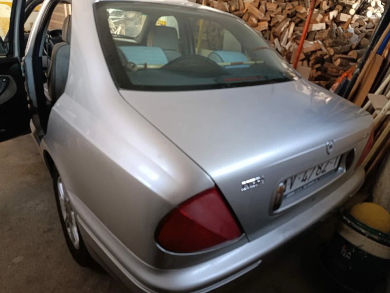 Lancia Lybra 2000 - foto 1