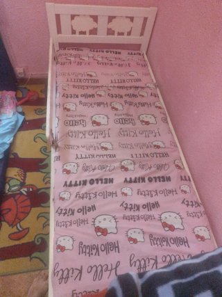 Cama infantil Hello Kitty