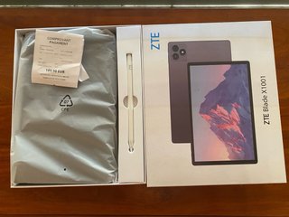 Tablet ZTE Blade X1001 con teclado