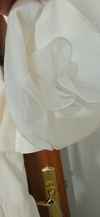 Traje de flamenca blanco con volantes