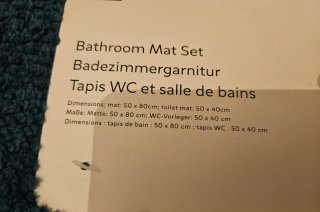 Set di 2 tappeti da bagno blu. Nuovo