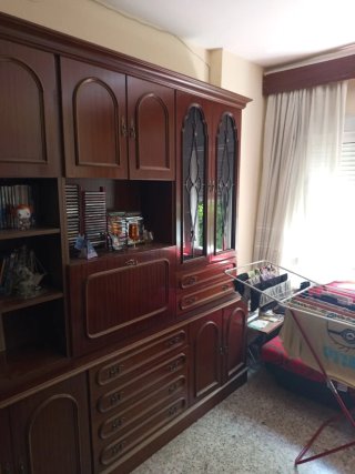 Un mueble de salón. Lo regalo.