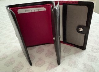 Monedero Caramelo rosa y negro cuero
