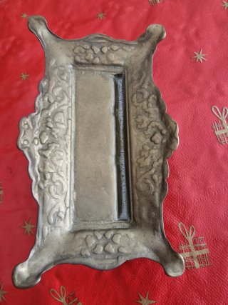 Antigua caja bronce pastillero/sellos