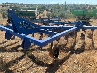 Vertedera extensible hidráulica 2,90m
