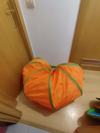 Tienda infantil con túnel