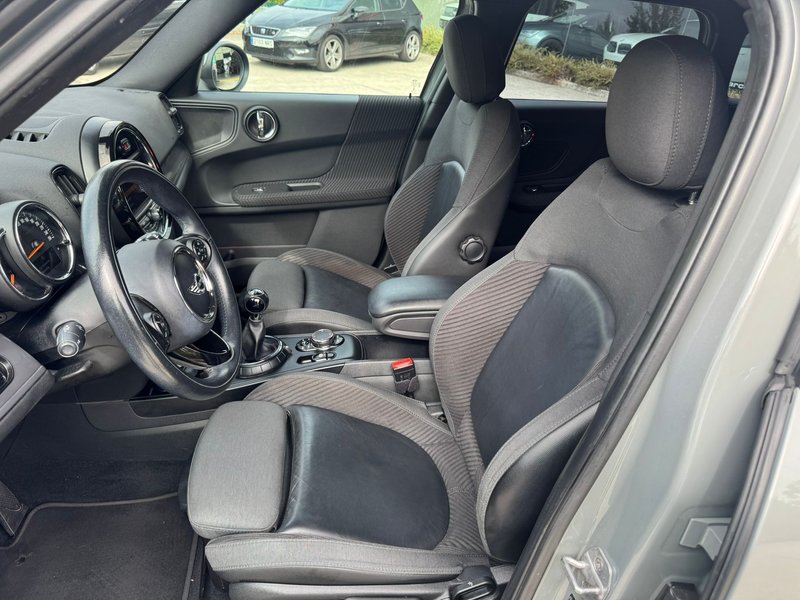MINI Countryman 2017, foto 11