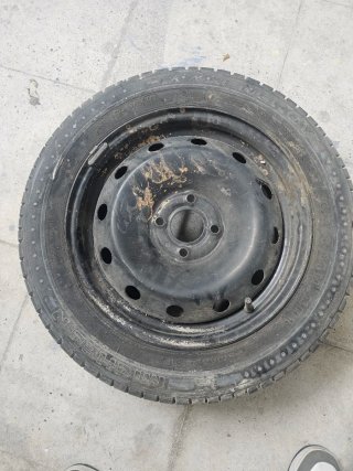 Rueda de repuesto Michelin 185/60 R15 84H