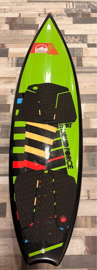 Tabla Surf Kitesurf Strapless 5'10 con funda Best
