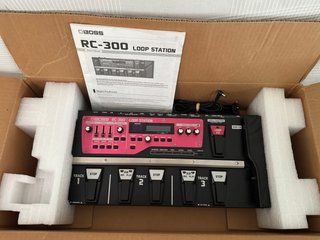 BOSS RC-300 Loop Station + Caja y Manual