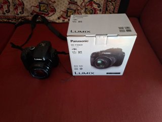 Cámara Panasonic Lumix DC-FZ82D