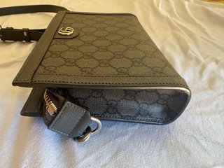 Gucci bandolera GG Supreme negra hombre