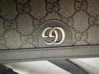 Gucci bandolera GG Supreme negra hombre