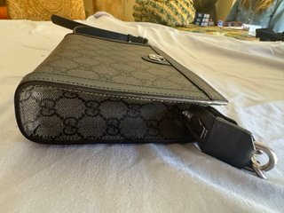 Gucci bandolera GG Supreme negra hombre